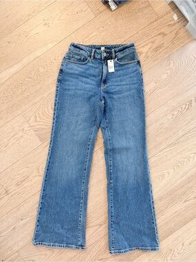 490024 RW&CO. Women’s High-Rise Straight Leg Jeans - Blue 26